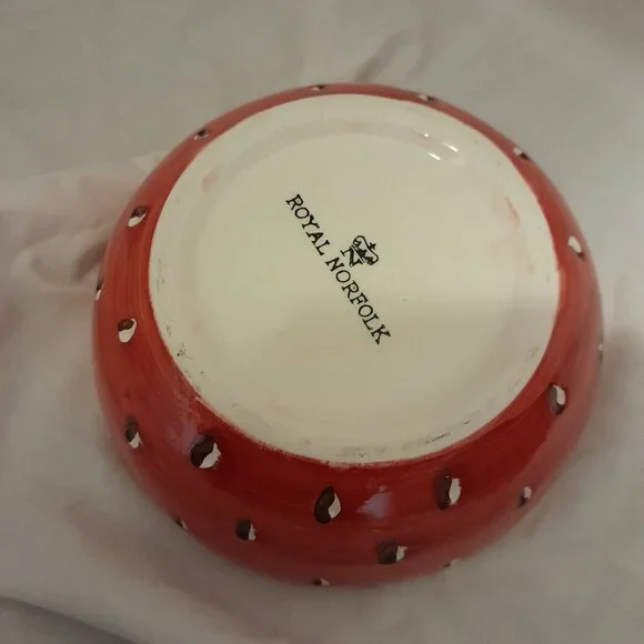 Vintage Royal Norfolk Retired Dollar Tree Strawberry Strawberries Bowl Dish - Picture 4 of 7